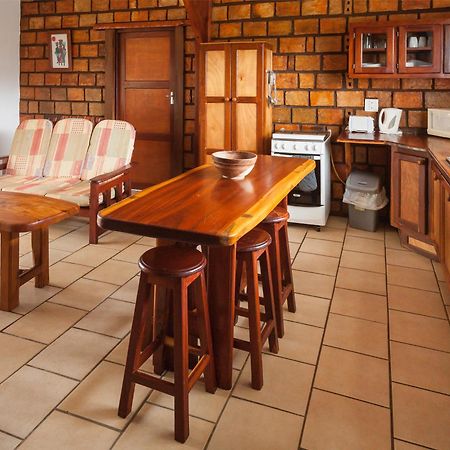 Bay View Lodge Miramar Экстерьер фото